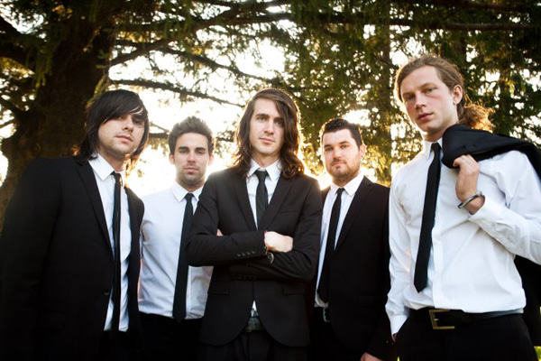 Mayday Parade release “Black Cat” music video