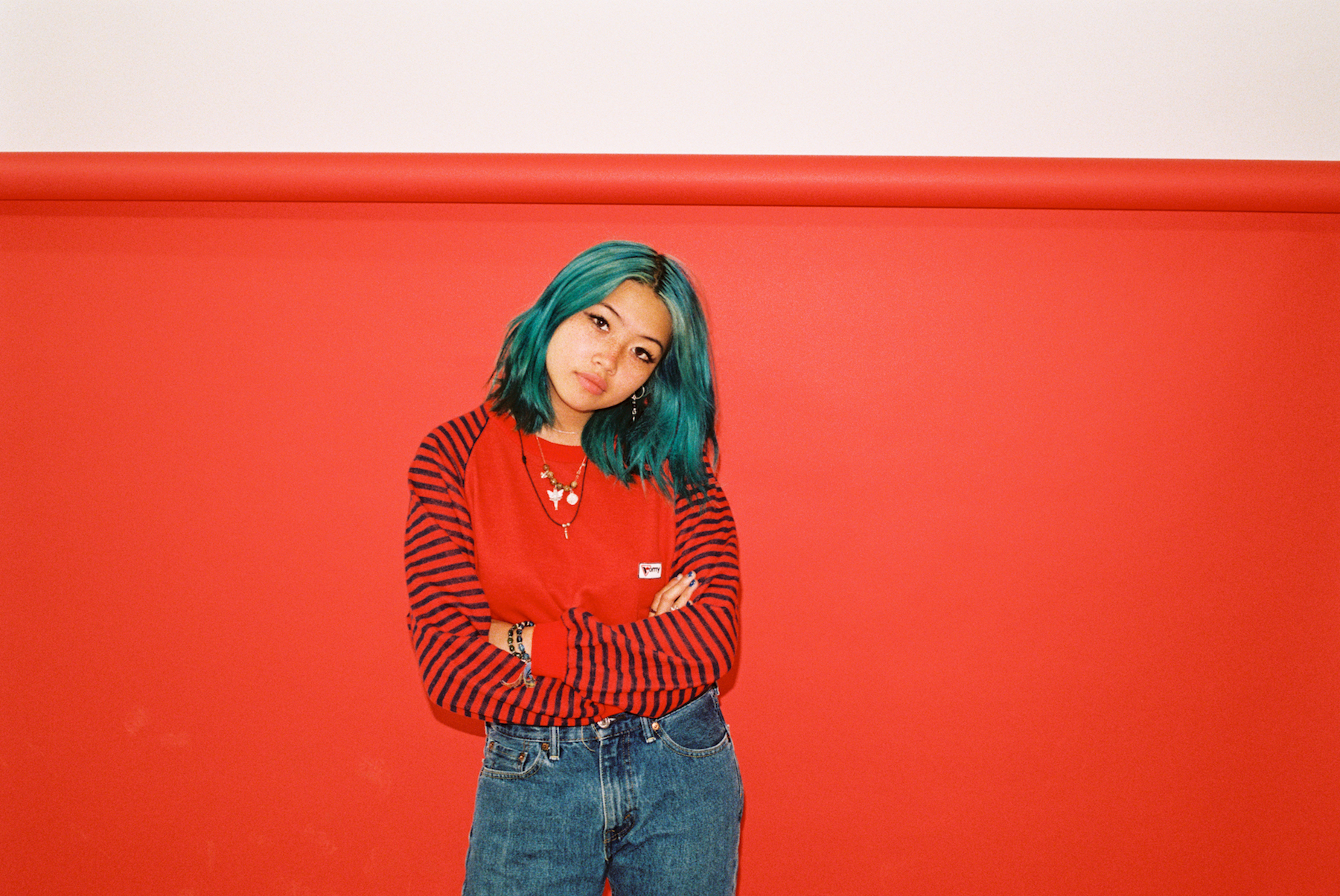 Beabadoobee releases new single and video for “She Plays Bass”